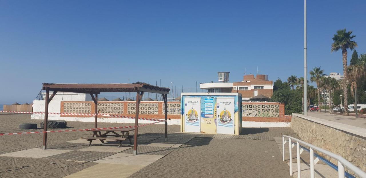 Casa 1ª Linea Paseo Maritimo Torre Del Mar Daire Dış mekan fotoğraf