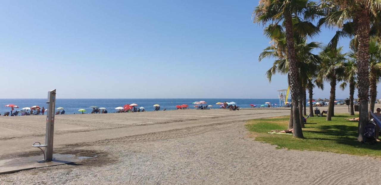 Casa 1ª Linea Paseo Maritimo Torre Del Mar Daire Dış mekan fotoğraf