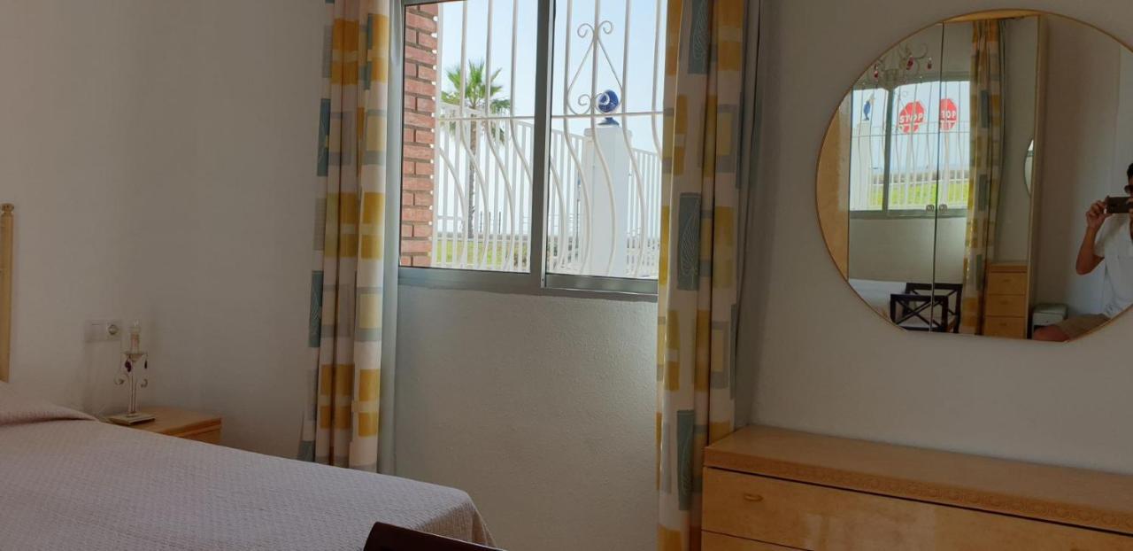 Casa 1ª Linea Paseo Maritimo Torre Del Mar Daire Dış mekan fotoğraf